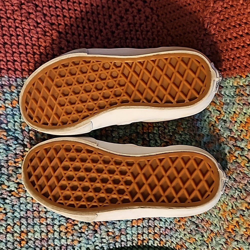 Vans - Picture 5 of 5